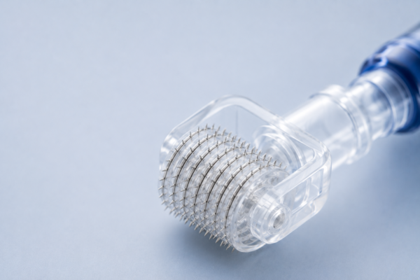Microneedle Roller Applicator - 0.5mm